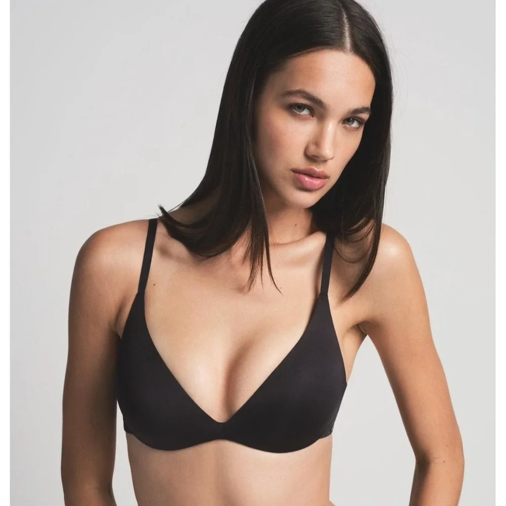 Skims Wireless Form Super Push Up Bra Onyx Black PL-PLG-9558W 34D